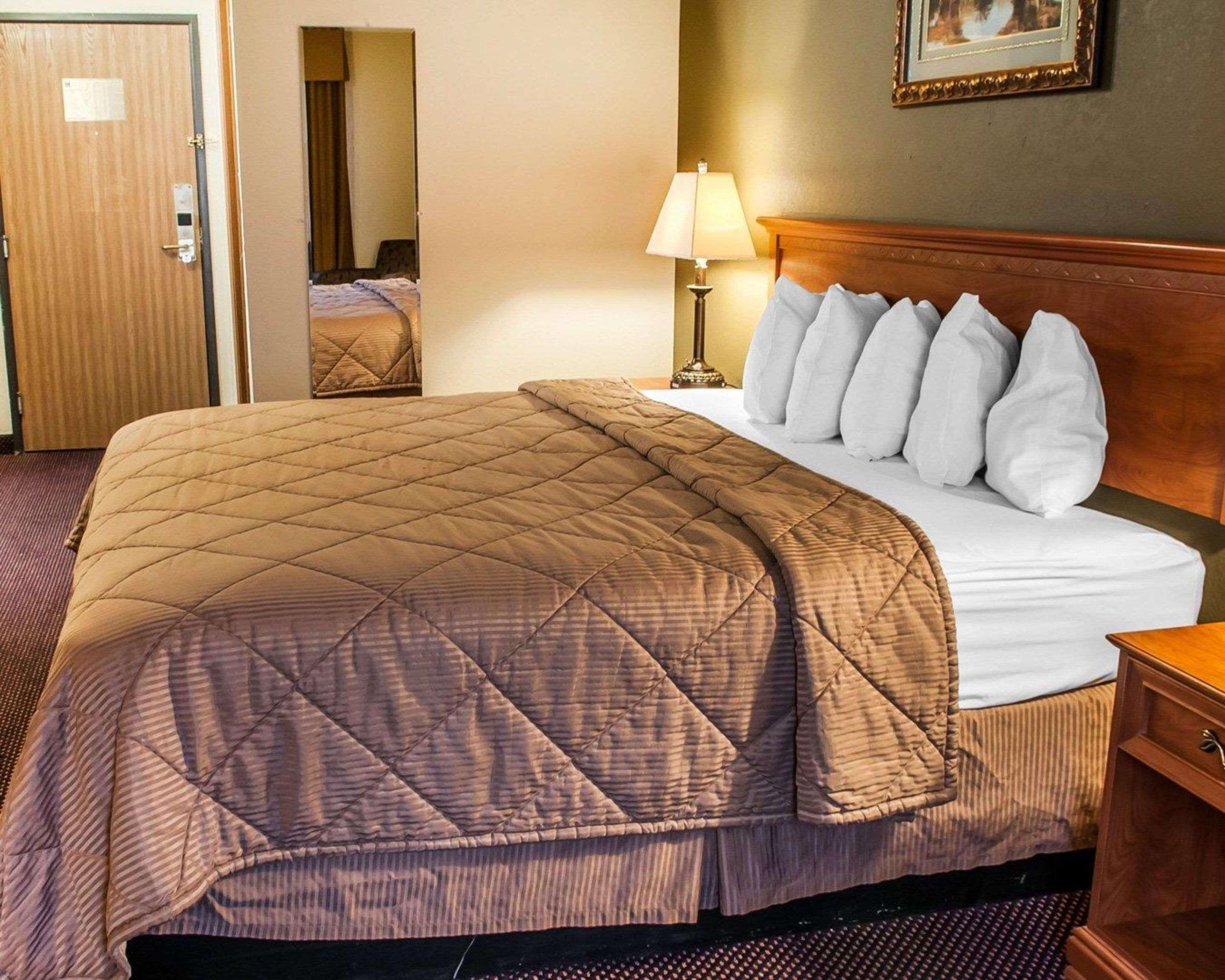 Rodeway Inn Espanola Kültér fotó