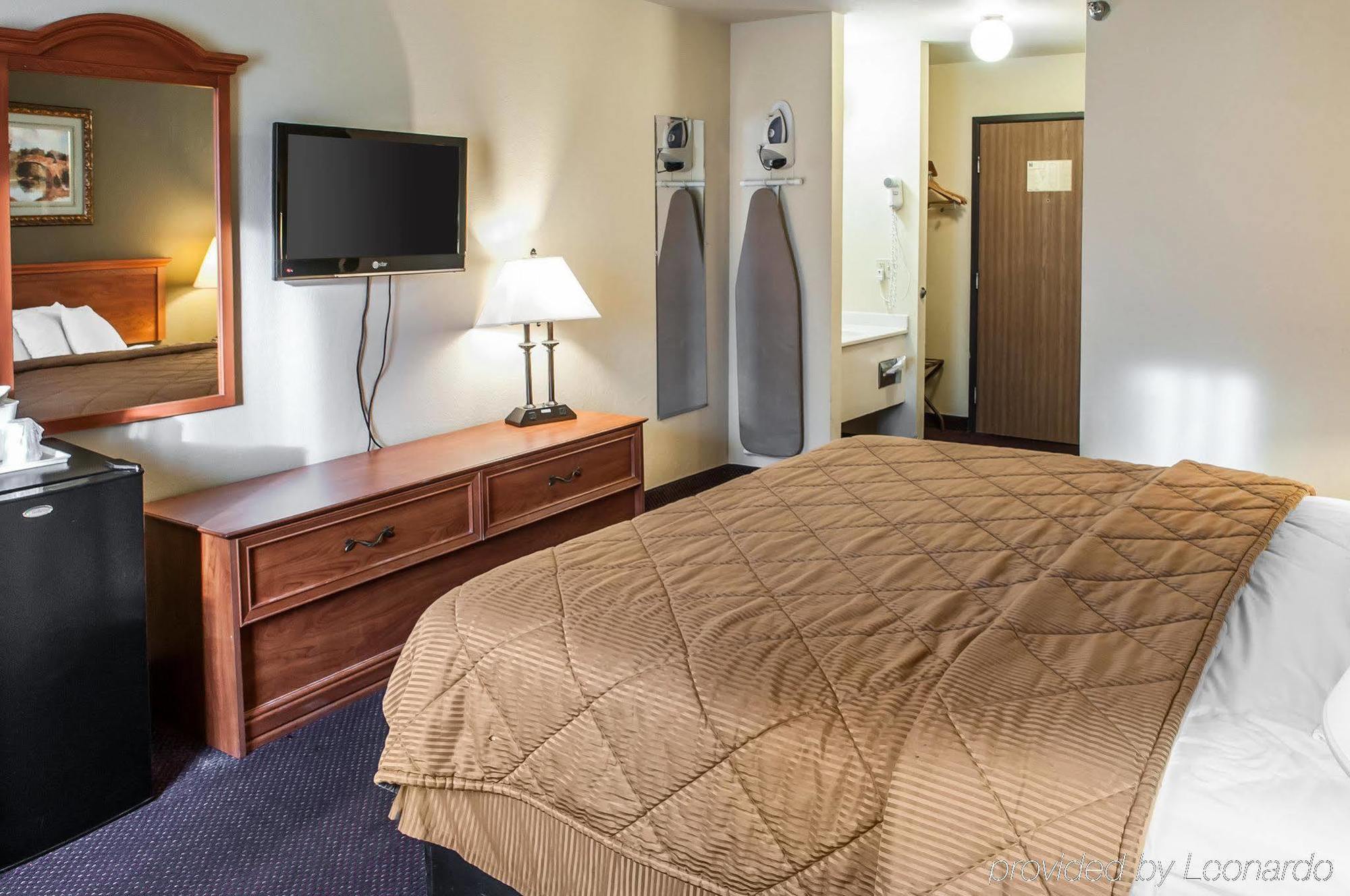 Rodeway Inn Espanola Kültér fotó